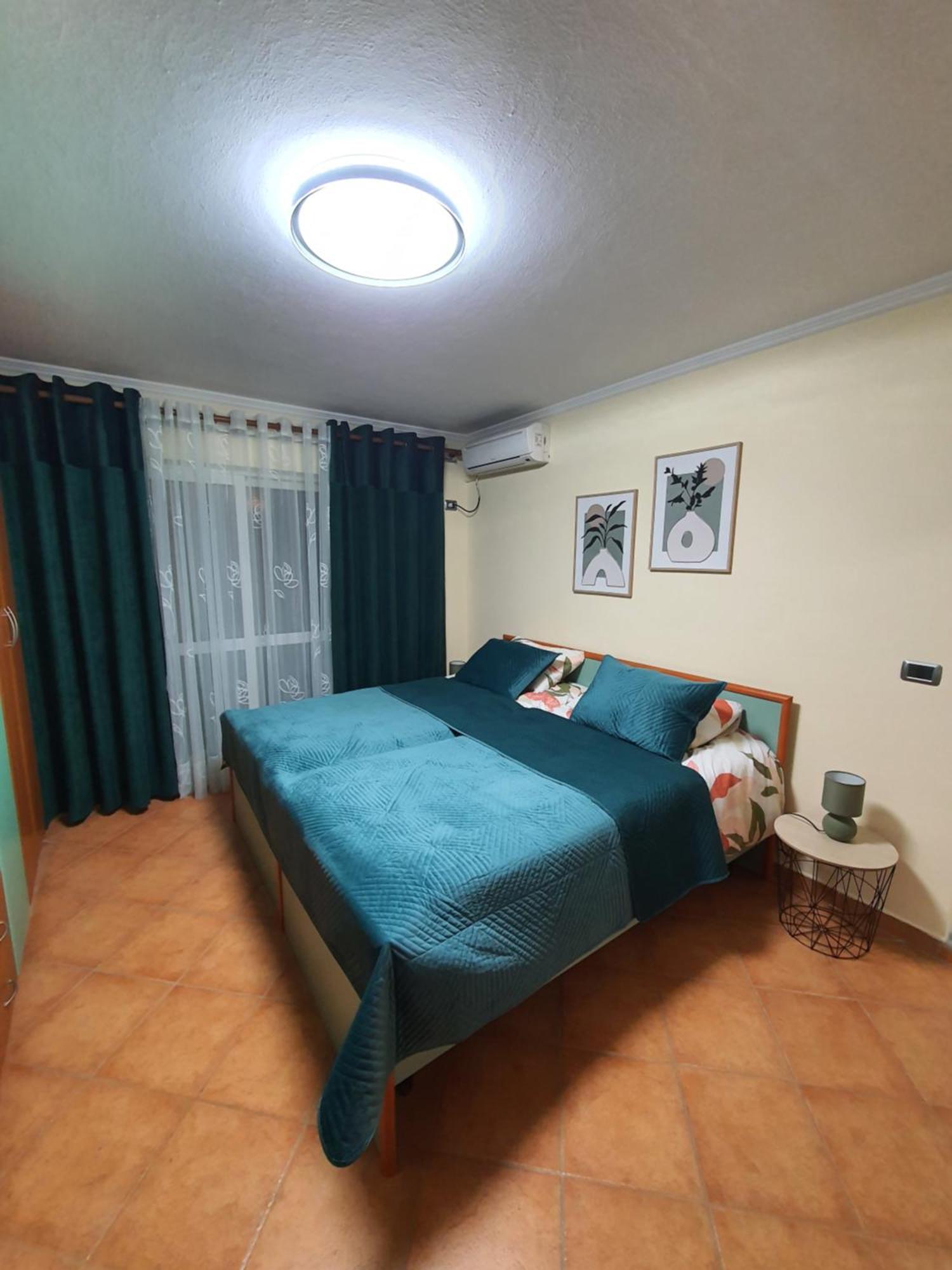 1 Apartamento *